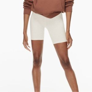 Aritzia Biker Shorts “7 M